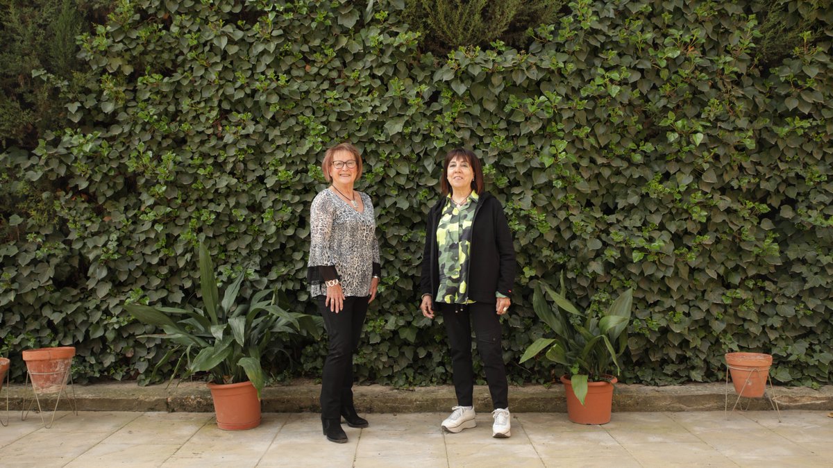 FICCAT's tweet photo. 🌾 'Lis aspergis escatxiguin' recupera històries que han quedat marginades i que ens han donat memòria, llengua i cura

Forma part del projecte Rurals / Som Xipella, que reivindica el català del poble a través dels records de les dones de Solivella, les autèntiques protagonistes https://t.co/VrIHFSZ4cV