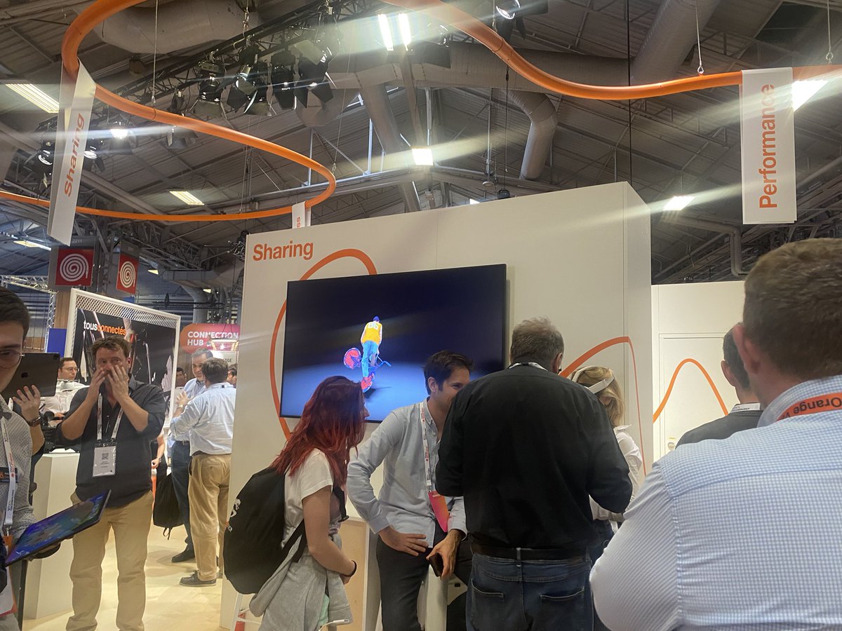 Toujours autant d’émerveillement, d’énergie et de rencontres #VivaTech un espace dédié au sport <a href="/orange/">Orange</a> incroyable <a href="/Jo2024Paris/">JO2024PARIS</a>