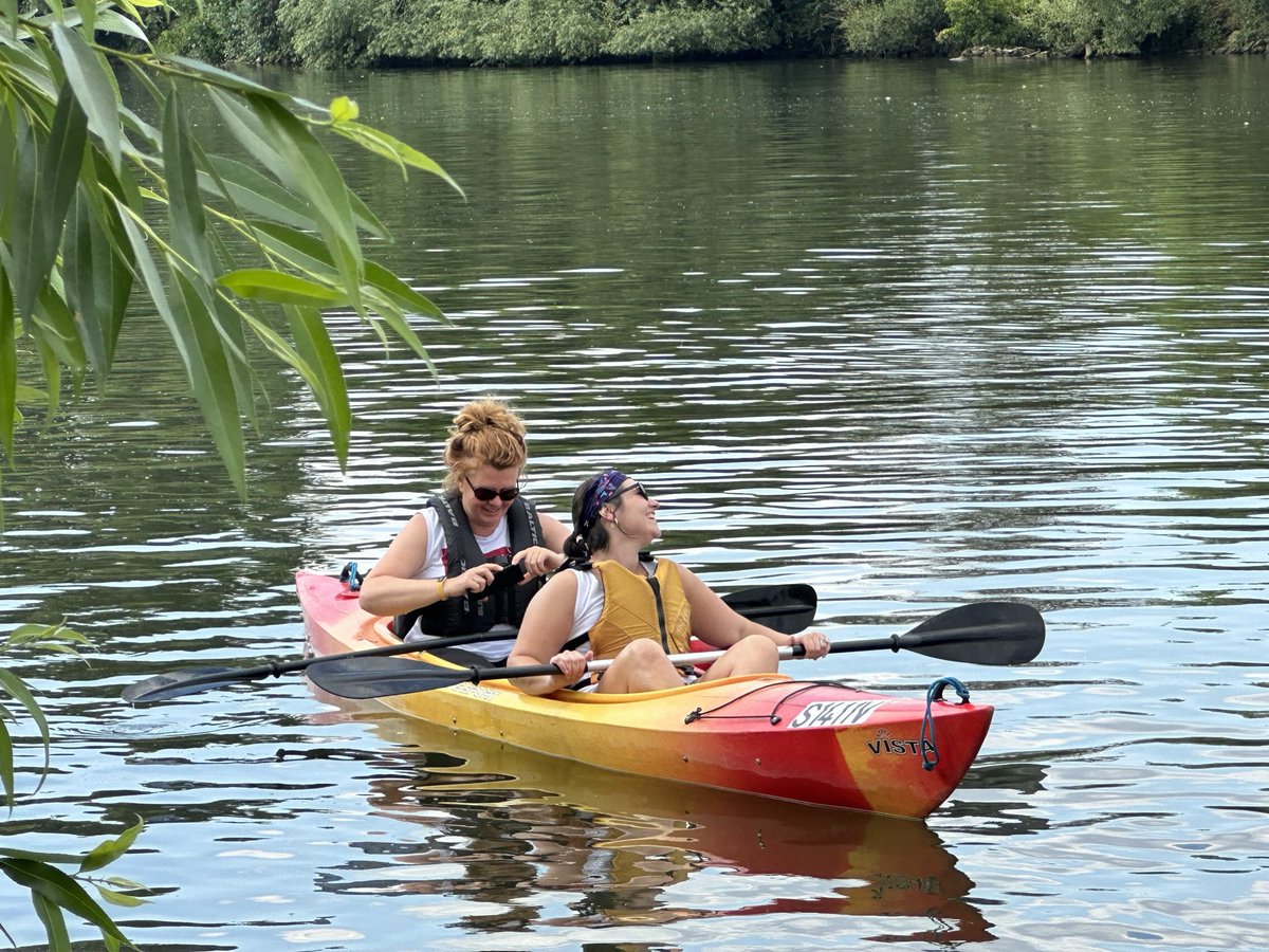 beck_frau's tweet image. Our #gappexchanges group stopped by the @Marchivum today and had a great visit with the fun and interactive exhibits. Then we ventured out for a paddling adventure on the Neckar. Only a few people tipped their canoe! 😉#HHSvisitsKFG