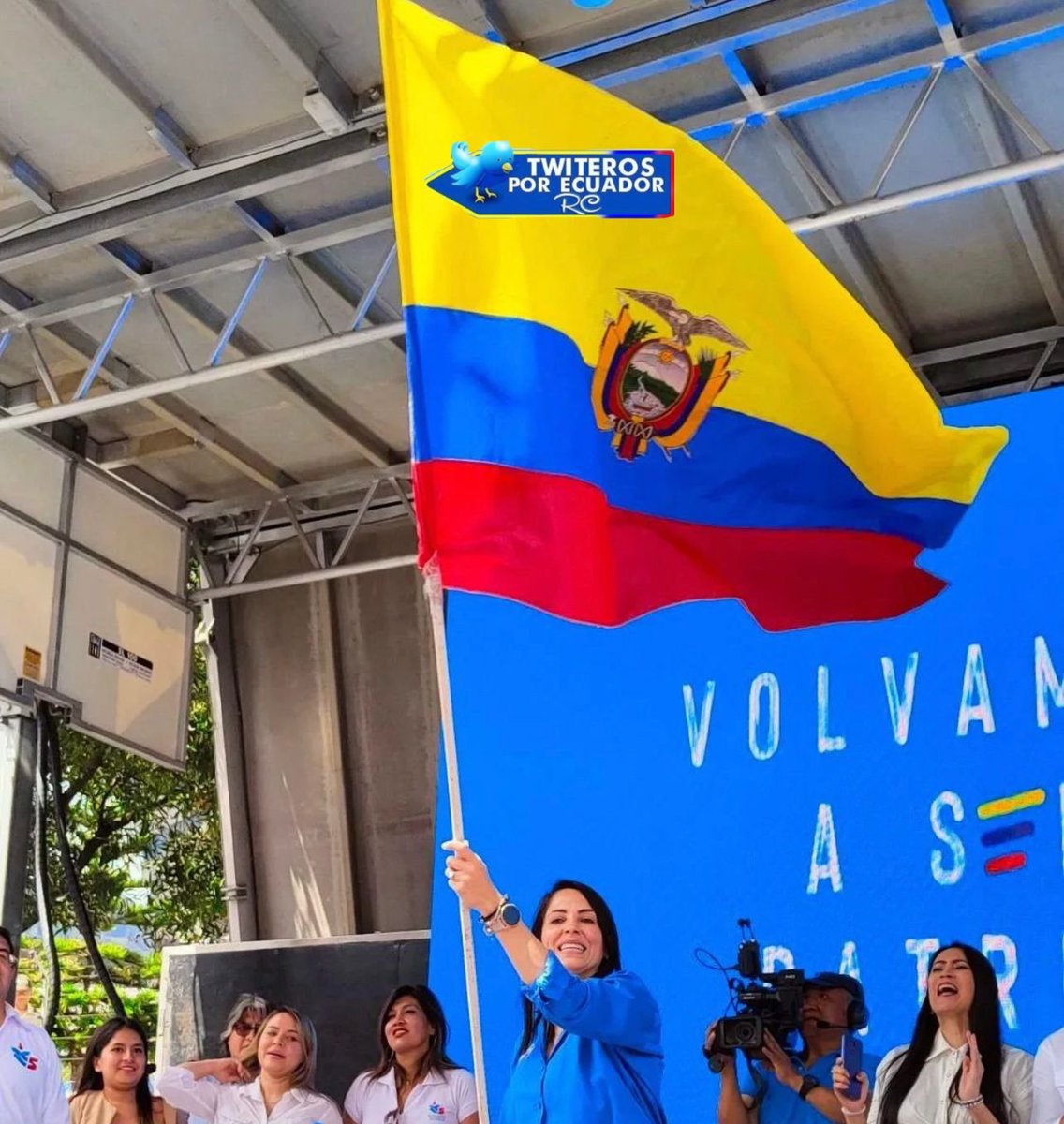 #YaTenemosPresidenta #LuisaGonzalezPresidenta #LaPatriaVuelve #lapatriarenace #VolvamosASerPatria <a href="/MashiRafael/">Rafael Correa</a> <a href="/LuisaGonzalezEc/">Luisa González</a> <a href="/JPV_ec/">Juan José Peña</a> <a href="/Ulsove/">Ulbio Solórzano V</a> <a href="/panta_gonzalez/">#Progresista🇪🇨</a> @FernandoCedeR <a href="/martinsornoza/">Martin Sornoza</a> <a href="/TuiterosRcPich/">@TuiterosRcPichincha</a> <a href="/TuiterosxEc5Im1/"><a href="/TuiterosxEc5/">Tuiteros por Ecuador Rc 5 🇪🇨</a>Imbabura</a> <a href="/Tuiterosrc5G/">TuiterosRC5 Guayas</a>  <a href="/twiterosrc/">TwiterosRC5_Portoviejo Oficial</a> @TuiterosxEc5 <a href="/CorreistasM/">Correistas Manabi</a>