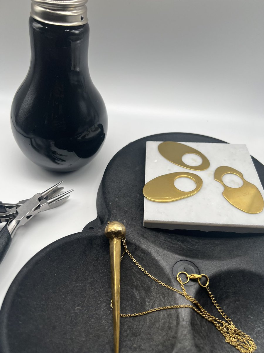 gBiblos's tweet photo. Check me out Search Biblos Glasgow Jewellery on Tik Tok : I’m a Jewellery Artist. https://t.co/dHxs9QPp6U
