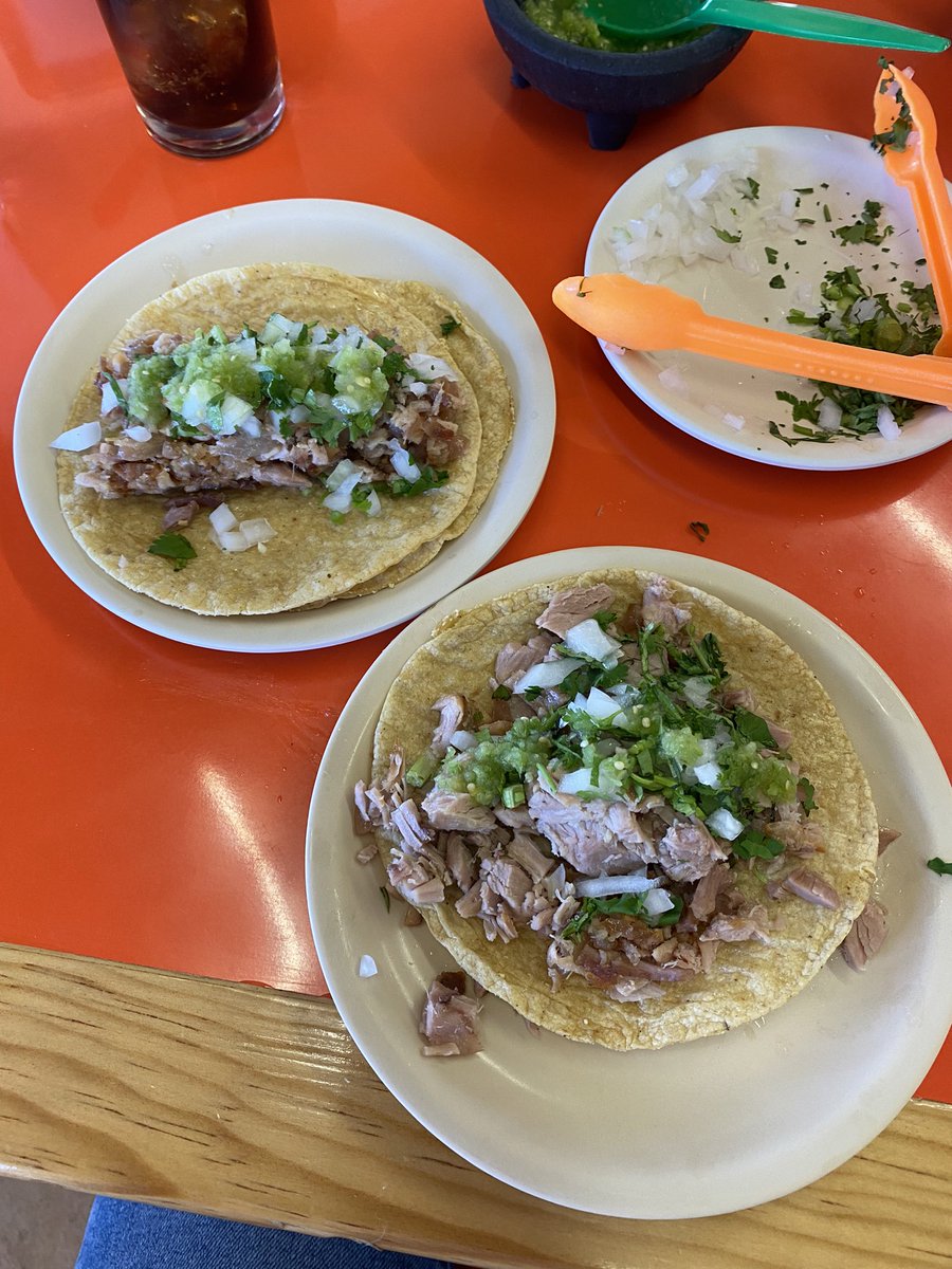 yoladiazn's tweet photo. Gustan?
#LosCochinitos 🐷 https://t.co/7tbr3shO0i