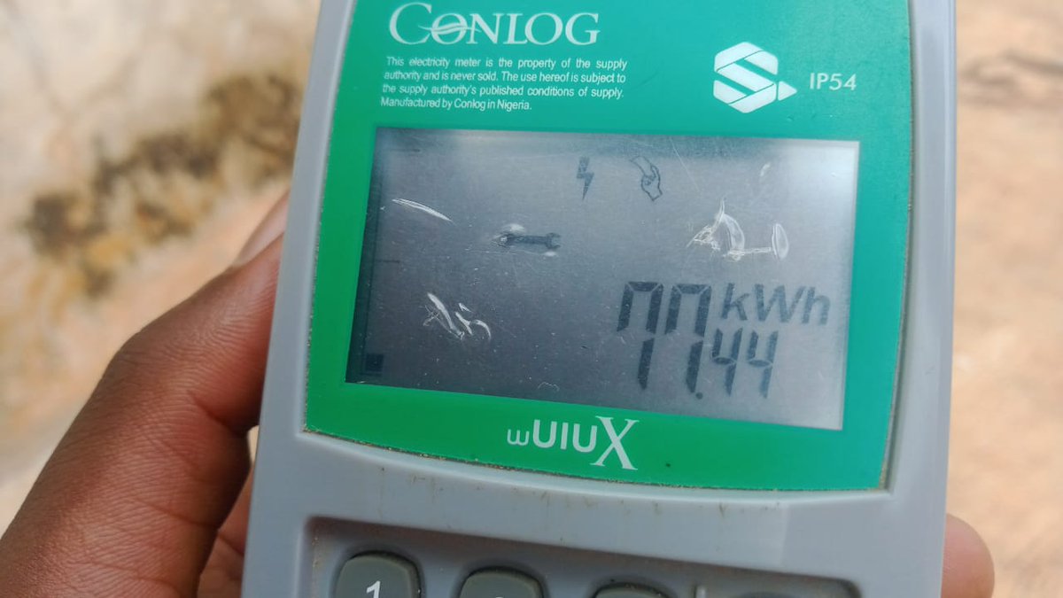 alphagate's tweet photo. @ieServe, am expecting no light in my flat. The UIU us displayed spanner ( pic attached).
My meter nos: 04286589124
Tel: 08063627116. Thanks https://t.co/SbMCLkjViN