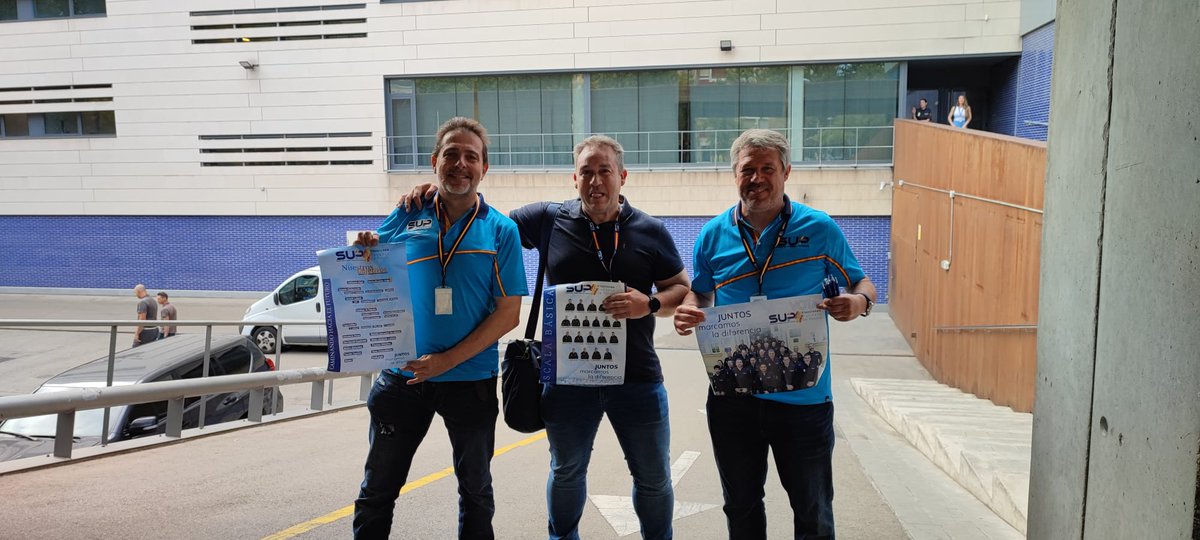 supcat1's tweet photo. 🛡Hoy @supcat1 junto a @MiguelA67689904 candidato a #ConsejoDePolicía2023 estuvimos en  varias dependencias de Cataluña visitando a nuestros compañeros y afiliados.
Atendiendo las demandas de los @policia 👮🏻👮🏻
 #SiempreSUP #SupLíderEnReivindicaciones https://t.co/SIH0JXXS2s
