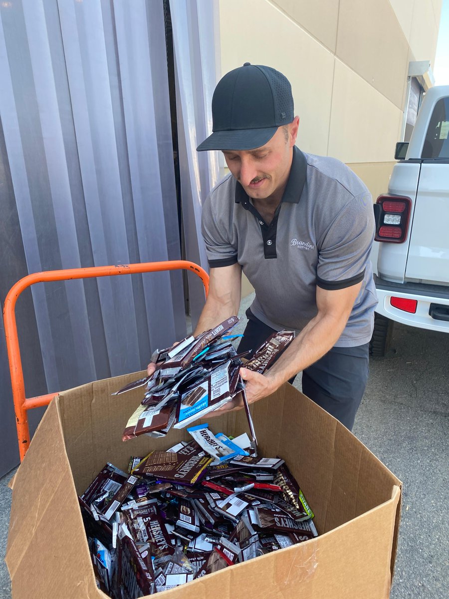 FINDFoodBank's tweet photo. Brandon from @brandinitoffee dropped off boxes full of your guy’s donations during our @Firebirds home games. Our goal is to collect 1,000 pounds of chocolate during the Calder Cup Finals🏒. https://t.co/cdowpH2J1Z