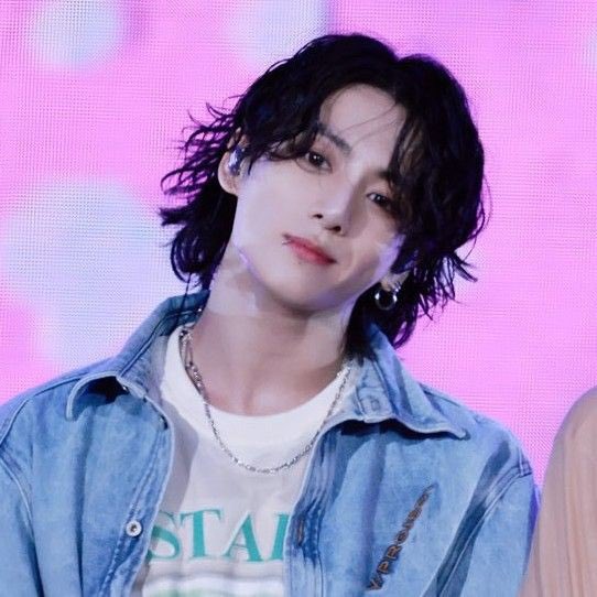 whorekoos's tweet photo. pretty boy                       his hot husband https://t.co/v8omEEDStY