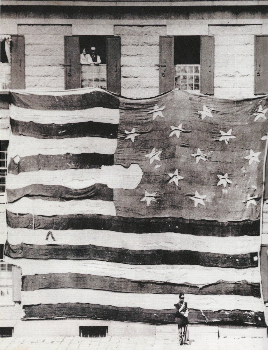 PrezWisdom's tweet photo. In 1794 George Washington 🇺🇸 approved adding two stars &amp; two stripes to the American flag, following the admission of Vermont &amp; Kentucky to the union (as seen in the famous "Star Spangled Banner" (below)). It was later changed back to 13 stripes
#POTUS 👍🏼 https://t.co/vPXzGAwhh5
