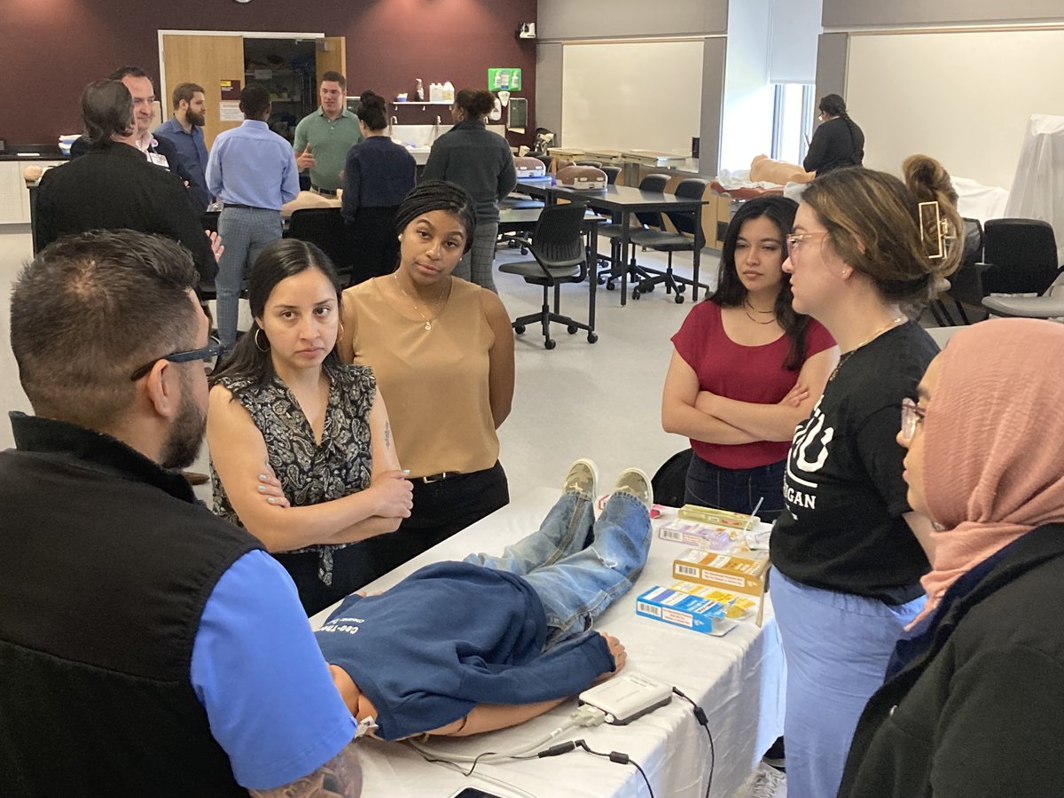 ABEMCert's tweet photo. #HaleyAcademy students are visiting CMU for hands-on training, networking, and lectures. Thank you to the CMU EM residency program for hosting this event!
.
@emresidents @AAEMRSA @ACEPNow @SAEM_RAMS @SAEMonline @CMUniversity @aaeminfo @CORD_EM @EMdoc911 https://t.co/A1ltWWftfz