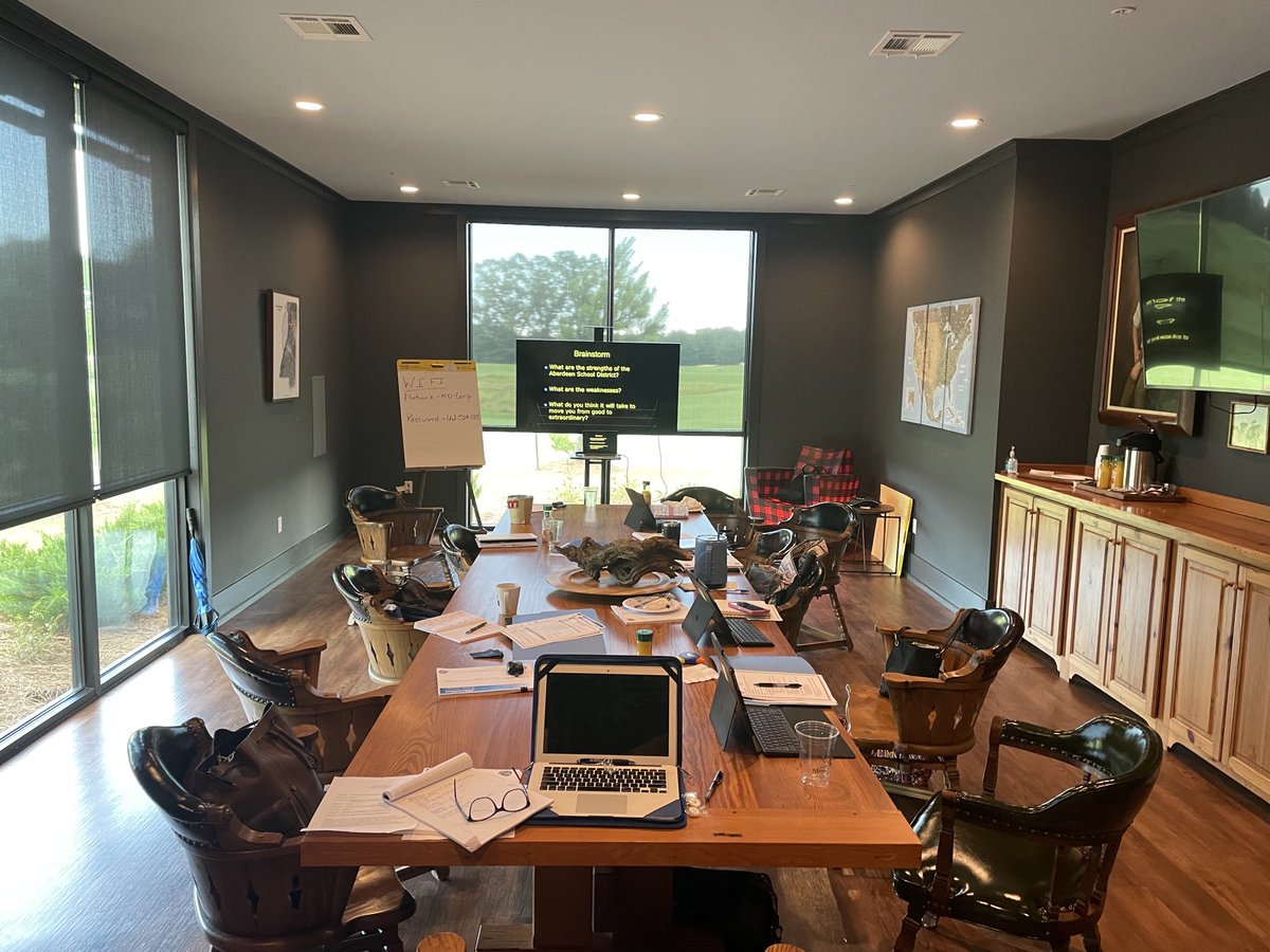 LeeMotivation's tweet photo. Doing school board training in the conference center at the Old Waverley Golf Club in West Point. Great place for training. https://t.co/dDw0KaDDBa