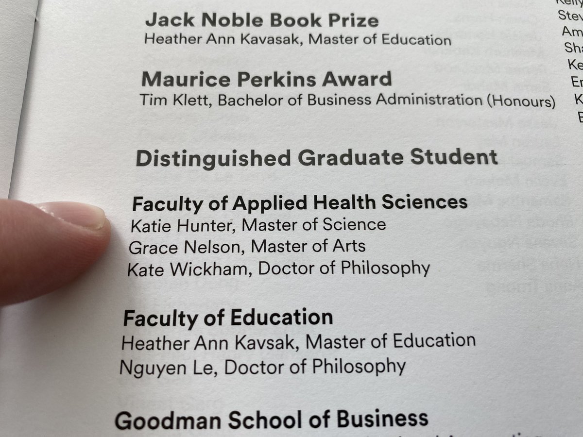 adamjmacneil's tweet photo. 🎓Convocation @BrockFAHS this morning—always a pleasure to recenter on why we do what we do… the students!  @BrockUniversity 

Congratulations to the #MacNeilLab’s latest Distinguished Graduate Student Award winner and current #NFRF Research Coordinator, Katie Hunter, MSc! 🎉🥳 https://t.co/hRHosGSKYP
