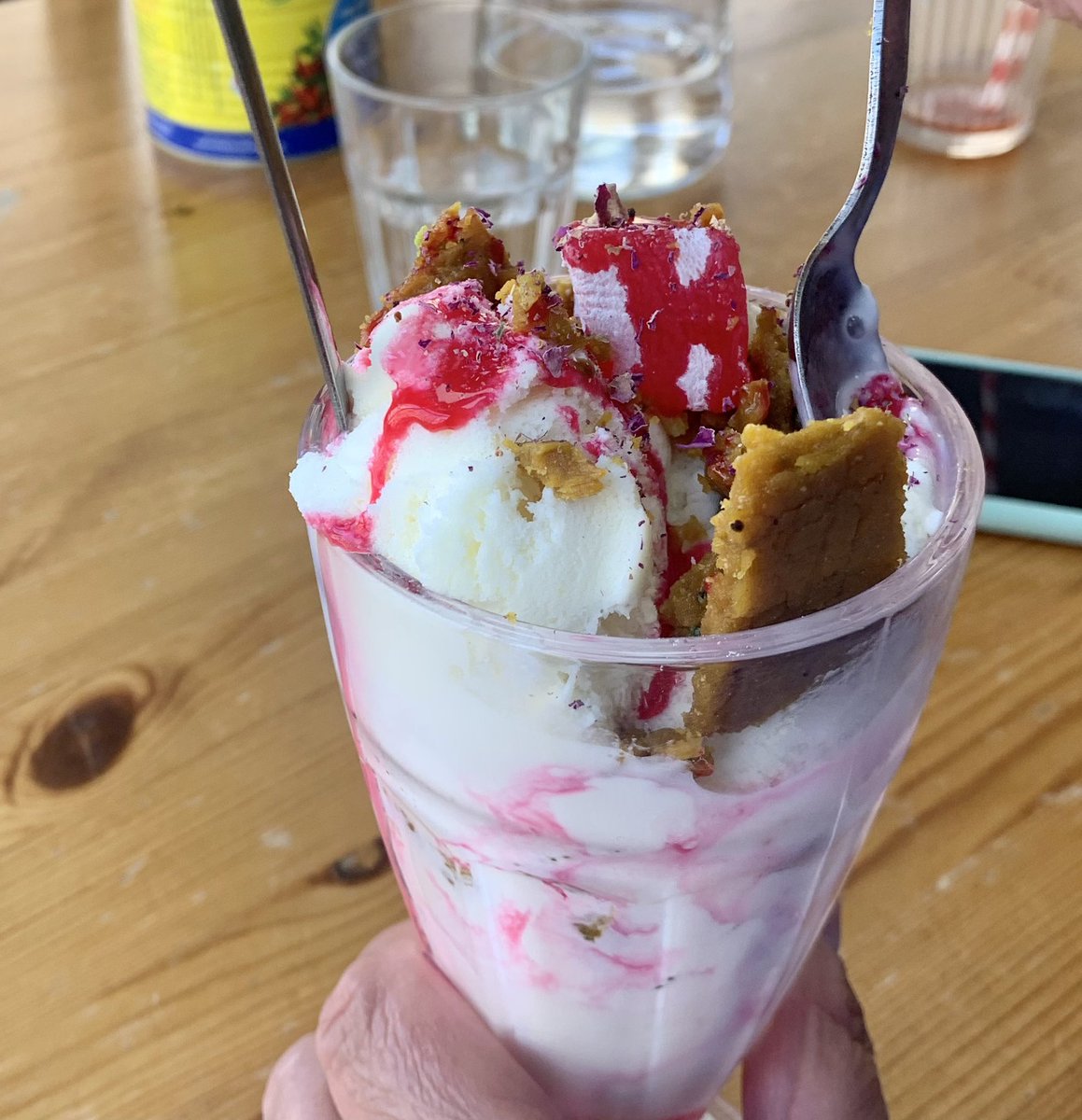 Mitchambelle's tweet photo. @PersiainPeckham lovely late lunch finishing with the most amazing turkish delight sundae 😍 Perfect in this hot weather. Might not share with @ridiculouspaws next time as we did fight over who got to eat the Turkish delight cubes. Also, the cucumber granita was lush #persopolis https://t.co/kQfO5ZmhsR