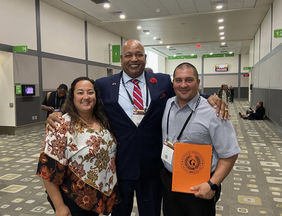 Veronica Ramirez tweet media