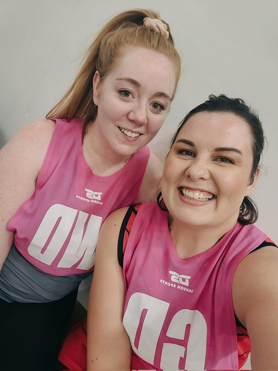 samwelch24's tweet photo. Defense 💪🙌 #netball https://t.co/558hMFcXqH