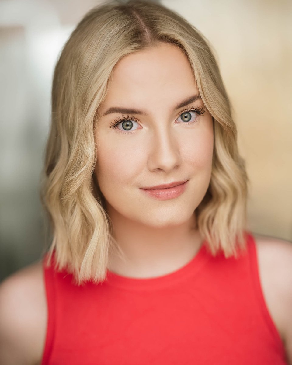BethMayneee's tweet photo. Some of my new shots by @RobinSavagePics 📸🎭 Represented by @union_mgmt 🤍 https://t.co/vTgqIT0uWM