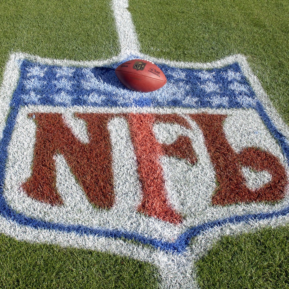 br_betting's tweet photo. An NFL player lost $8 million gambling last year, per @ProFootballTalk https://t.co/LrpSlAEA8s