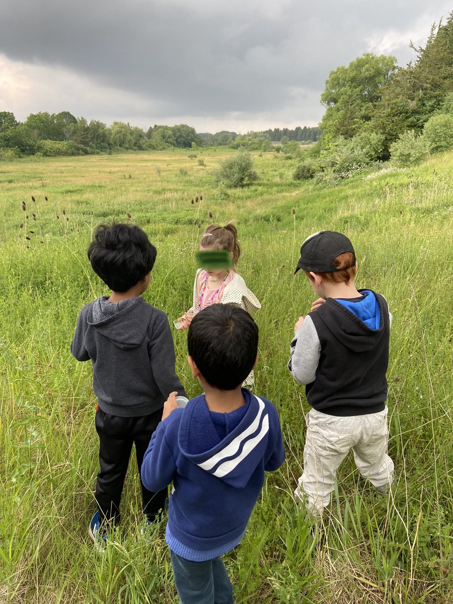 Today we had K Ss from @StDavidWildcats visit @FanshaweCA and they used all of their senses when meeting a tree and exploring the meadow! And guess what we found when the rain comes—🐌🐌the snails 🐌🐌—!!😃
@justpafri @sirvine4 @LDCSB