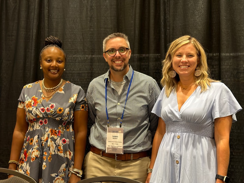 WbhsWBL's tweet photo. @Barrow_CTAE presented "Classroom to Career" at GACTE.  Attendees heard about the latest techniques and strategies that are being used to successfully guide young people from the classroom to fulfilling careers, with a specific focus on Youth Leadership Barrow. https://t.co/g3jimTKVz2