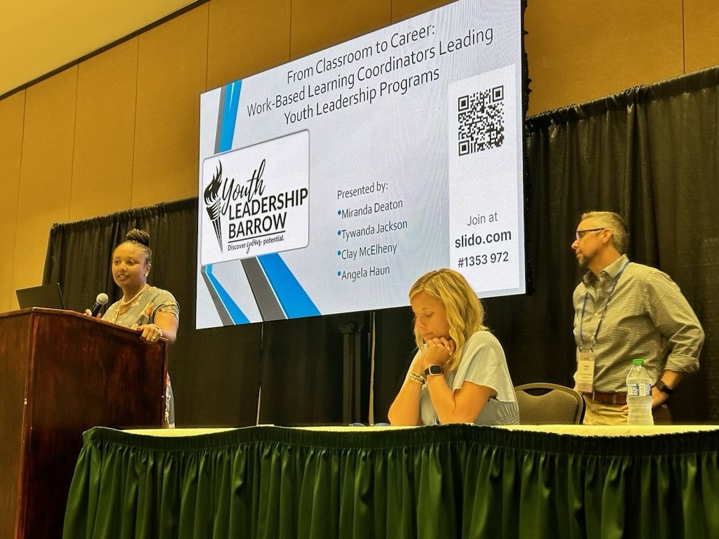 WbhsWBL's tweet photo. @Barrow_CTAE presented "Classroom to Career" at GACTE.  Attendees heard about the latest techniques and strategies that are being used to successfully guide young people from the classroom to fulfilling careers, with a specific focus on Youth Leadership Barrow. https://t.co/g3jimTKVz2