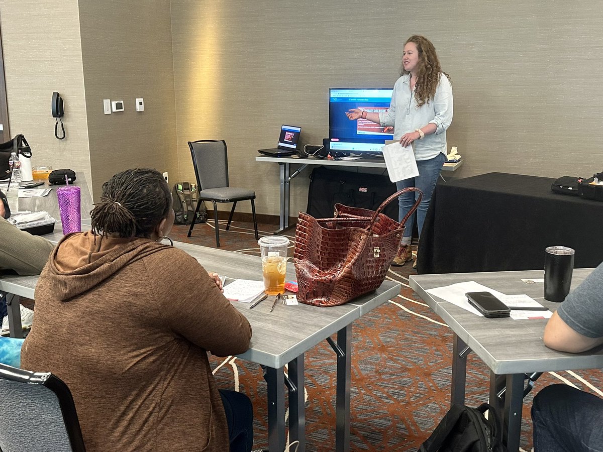 SalArmyIMEDS's tweet photo. @SalArmyIMEDS is now certified to train HSI’s Active Shooter/Violence Training - #AVERT. The training is empowering, coaching participants to act, potentially saving themselves and others if they ever find themselves in an active violence situation. #TheSalvationArmy https://t.co/LVzznOWmA1