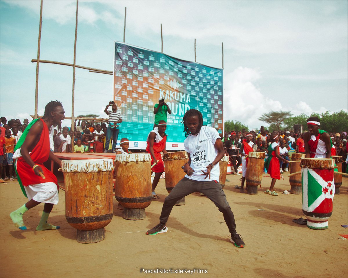 PascalKito1's tweet image. @ConservingThePast
@ComposingTheFuture
The @kakumasoundfestival event was successfully blessed with the songs of freedom from. @EricWainaina
And @JulianiKenya 
@ExileKeyFilms 
@KakumaSound 
@Refugees 
@UNESCO
📸Pascal.kito