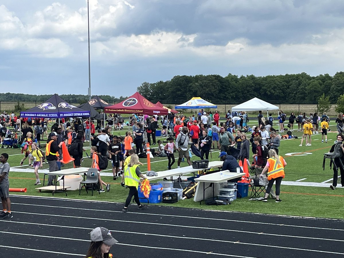 John Klein (@hcdsbdirector) on Twitter photo Beautiful day <a href="/CCCSSNews/">Corpus Christi</a> for <a href="/HCDSB/">Halton Catholic DSB</a> Championship meet! Thanks to our athletes, coaches, and families! Beautiful day <a href="/CCCSSNews/">Corpus Christi</a> for <a href="/HCDSB/">Halton Catholic DSB</a> Championship meet! Thanks to our athletes, coaches, and families!