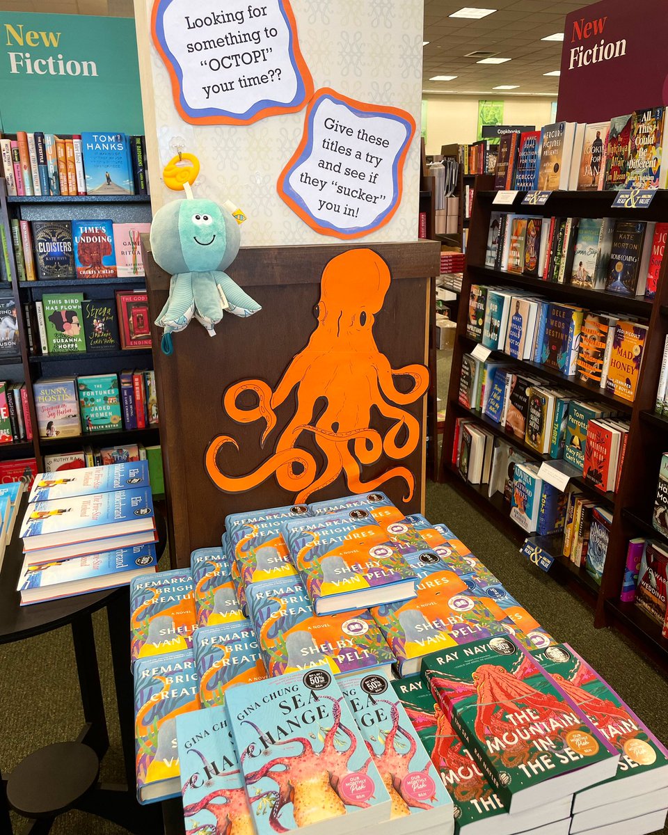 BNColumbusGA's tweet photo. We’ve got something to …. octopi your time! 
Check out two of of books of the months from the past- as well as Shelby Van Pelt’s “Remarkably Bright Creatures.” 🐙 ❤️ 📕 
.
.
:
#shelbyvanpelt #barnesandnoble #octopus https://t.co/5RzW1QKPAS