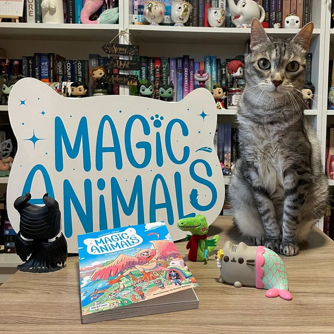 cheshirelibrotk's tweet image. Son los Magic Animals y tienen una misión.
Reseña ➡️ bit.ly/MagicAnimals1 
#MagicAnimals #LasLecturasDelGatito