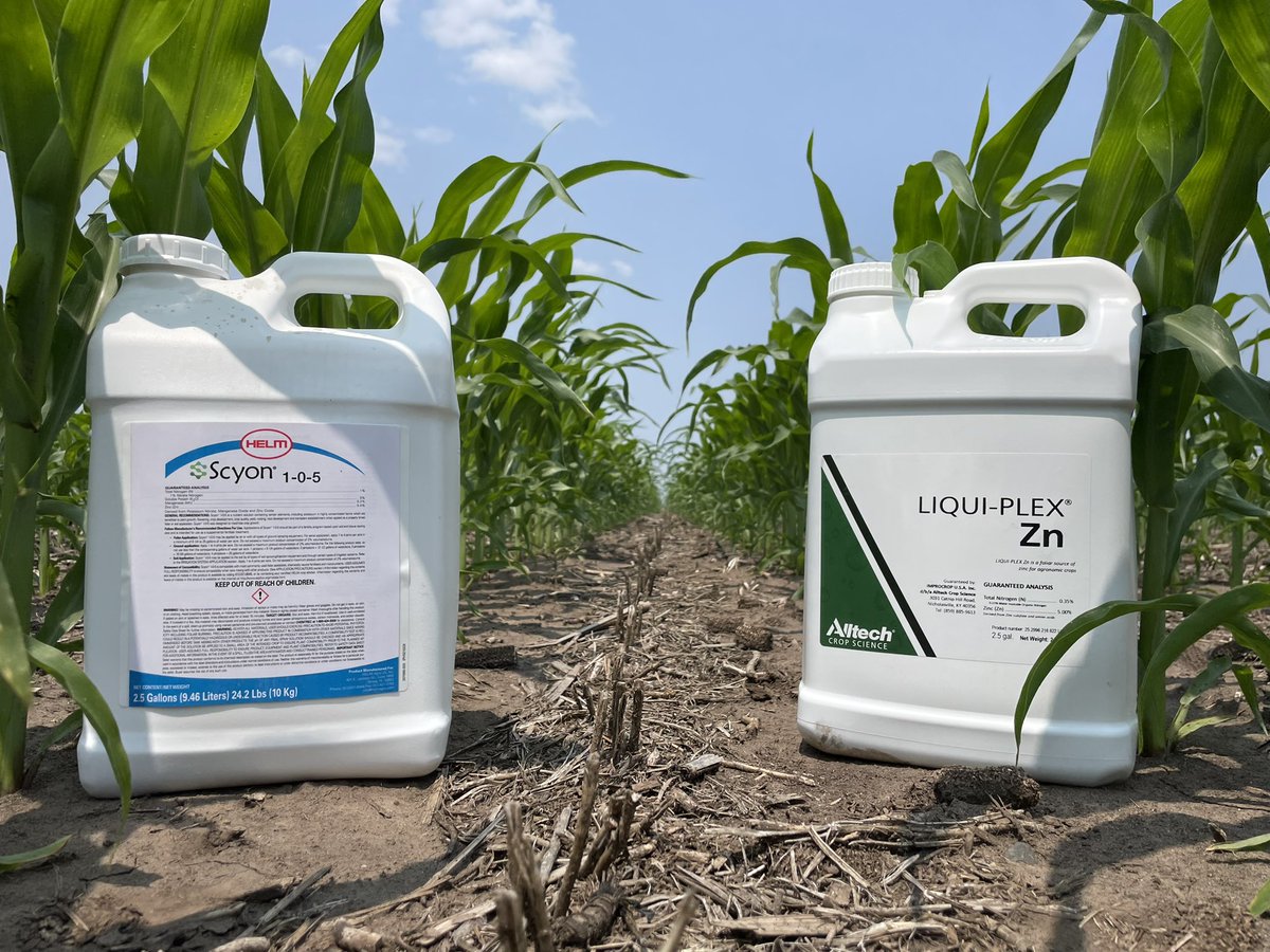 jordon_leighton's tweet photo. Happening now on the corn acres and similar protocol for the soybean acres in upcoming weeks. Product below positioned with a NKB foliar pass. @HELMAgroUS along with @Alltech have top tier Plant Advantage products! It’s all a part of a systematic approach. https://t.co/Mkj27u6uGE