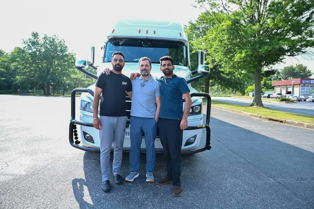IycBahrain's tweet photo. A memorable Truck Yatra in USA with Taljinder and Ranjeet, two driven Indian Youth.

True potential finds its way. India is sitting on a treasure trove - the nation mustn't miss out!
@srinivasiyc @RahulGandhi @YashChIndia https://t.co/hMgMAQv5UW