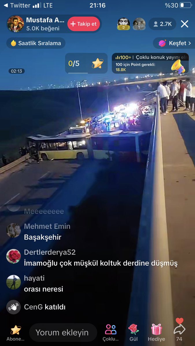 SON DAKİKA 🔥🔥🔥

İstanbul başakşehirde bir iett otobüsü kaza yaparak bulunduğu şeritten karşı şerite geçerek köprü bariyerlerini kırıp aşağıya düştü.
Ölü yaralı bilinmiyor.