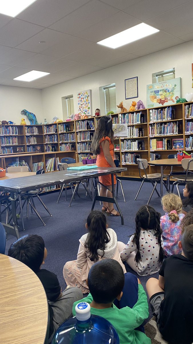 Montgomery County Fair Queen visiting 1st graders to read a story and share information about the fair! <a href="/DESCounselor/">Delyza Howard</a>