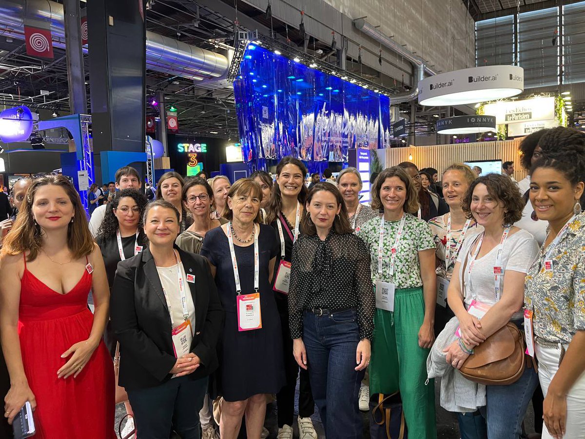 RixainMP's tweet photo. La #FemTech est à l’aune de révolutionner la santé des femmes.
Reste à libérer ce secteur de biais et tabous persistants pour qu’il devienne un marché florissant!

Heureuse d’avoir participé aux côtés de @RomeIsabelle et @jnbarrot à l’inauguration du village #FemTech à @VivaTech https://t.co/ZhgVjhfZWM