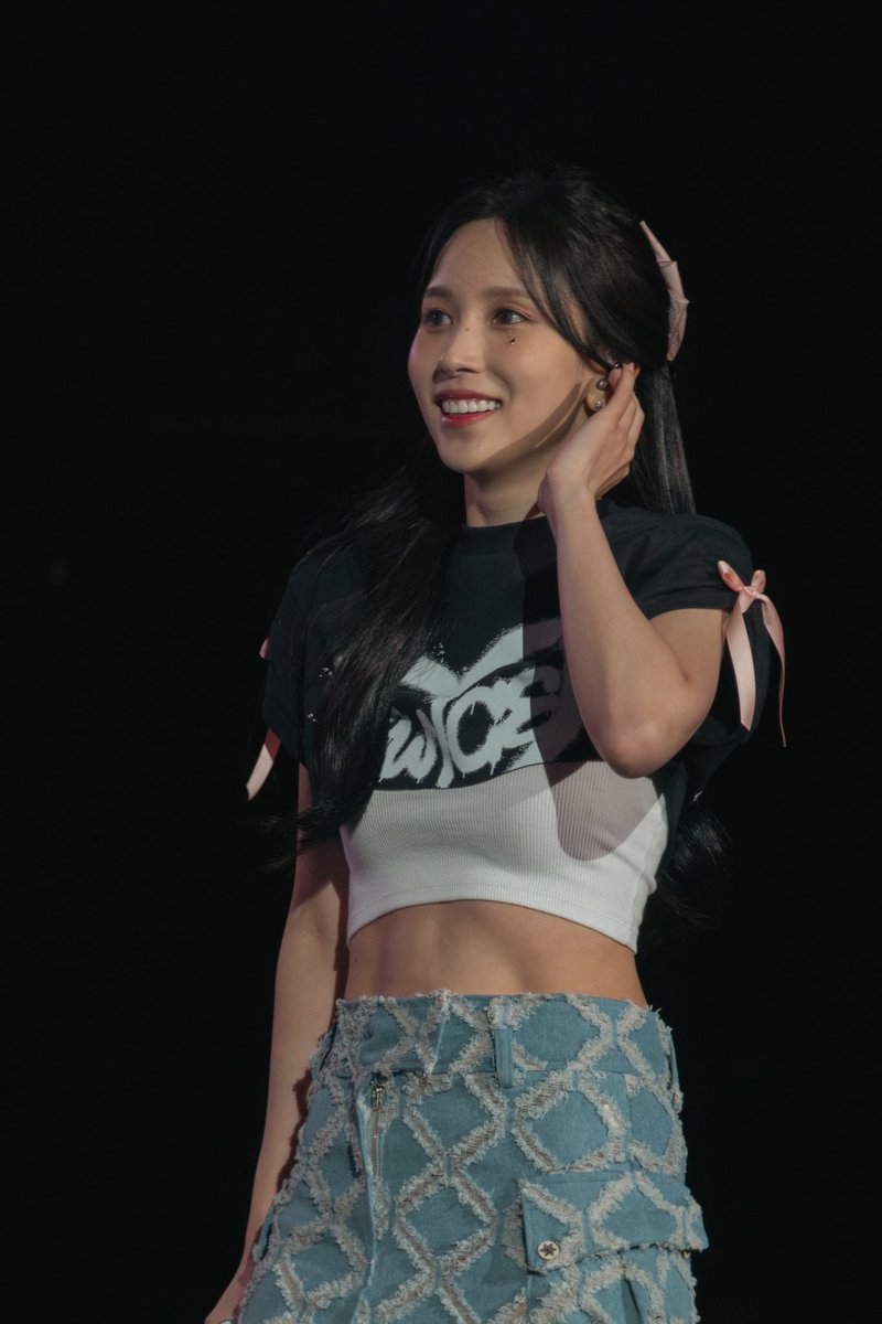 324InMyHeart's tweet photo. More Mina abs? ๐
Cr: FindingNiico
#TWICE #MINA #๋ฏธ๋โ โ โ โ โ โ โ โ โ #RTBinLA https://t.co/x3oUll3Wyy