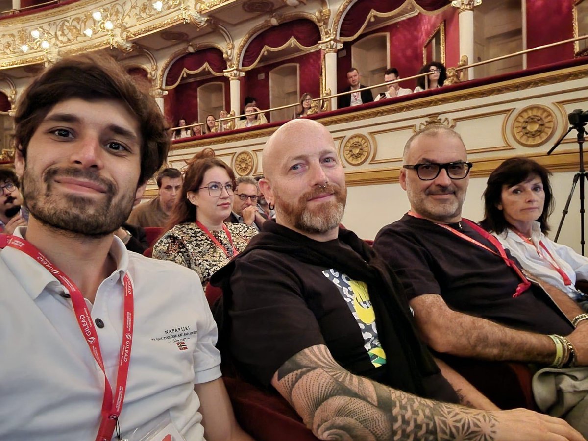 friendly_test's tweet photo. Opening session di ICAR - Italian Conference on AIDS and Antiviral Research
Bergamo Fast-track City c'è, per aggiornarci, confrontarci e crescere.
#bergamoleavesnoonebehind #BergamoFTC #CheckPointBG #cHIVuoleconoscere #FriendlyTest https://t.co/piPW6x6vTN