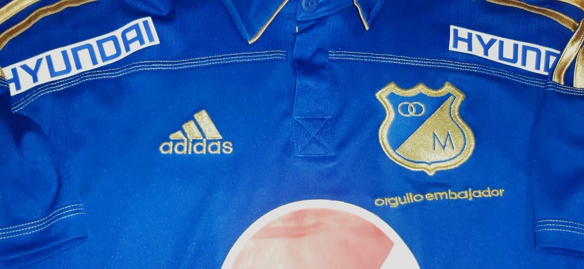 LFutbolera18's tweet photo. Tus camisetas merecen una segunda oportunidad, TU EX NO. 
whatsapp 3228883377 
nequi o daviplata 3228883377 envios a todo el país. 
#Restauramos #10AñosLfutbolera18 #MadeInChircales #VamosParaRato https://t.co/gVXK2R4ou9