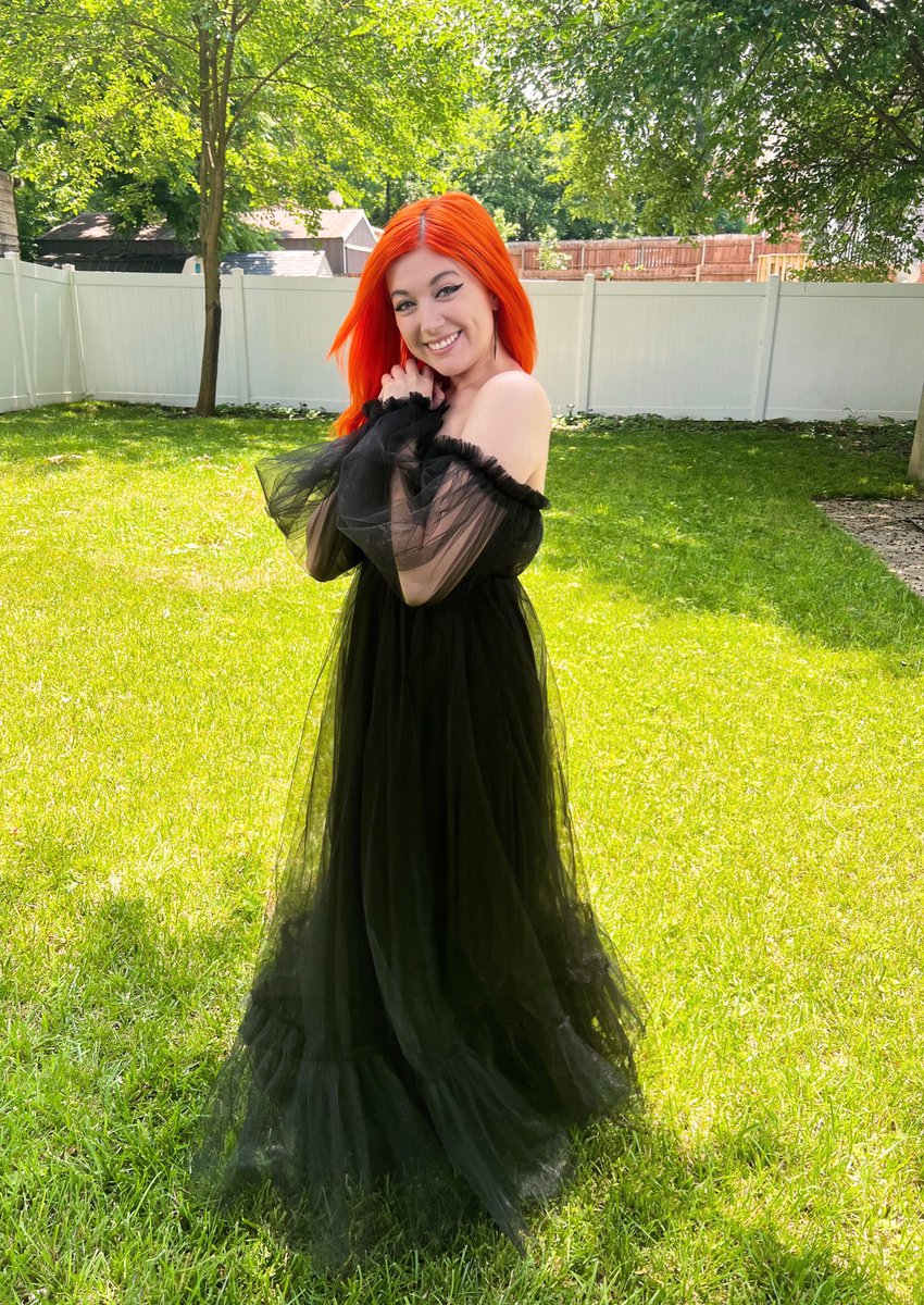 Cahlaflour on Twitter: "So this is 30. 🖤"