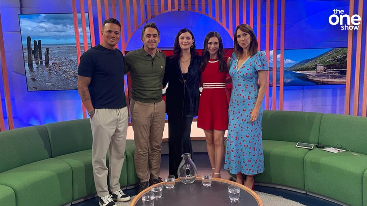 It's curtain close for our Wednesday #TheOneShow 👏 Thanks to our guests @RonnieO1473, @LaraMcDonnell1 and @WeeMissBea for joining us this evening! 💚 Missed tonight's show? Catch it on @BBCiPlayer 👉 bbc.in/3N