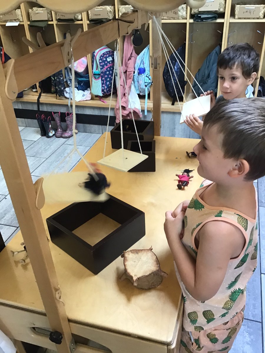 JBrentECE's tweet photo. ‘Twisting’ until the rope ‘coiled all the way’ M let it go. Two dolls flew off. One doll stayed on. Why? #4FramePSI https://t.co/JzBoIwwDQj