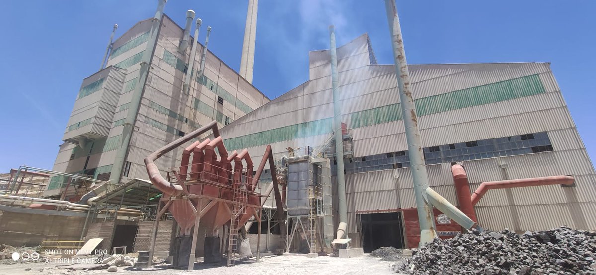 RutaDigitalbo's tweet photo. #RutaDigital | La construcción de la primera planta de zinc apunta a la industrialización.
#Bolivia
-
-
-
Lee la nota completa aquí 👇🏻https://t.co/Yl5iXZI9q9 https://t.co/V18Yy6eb8i