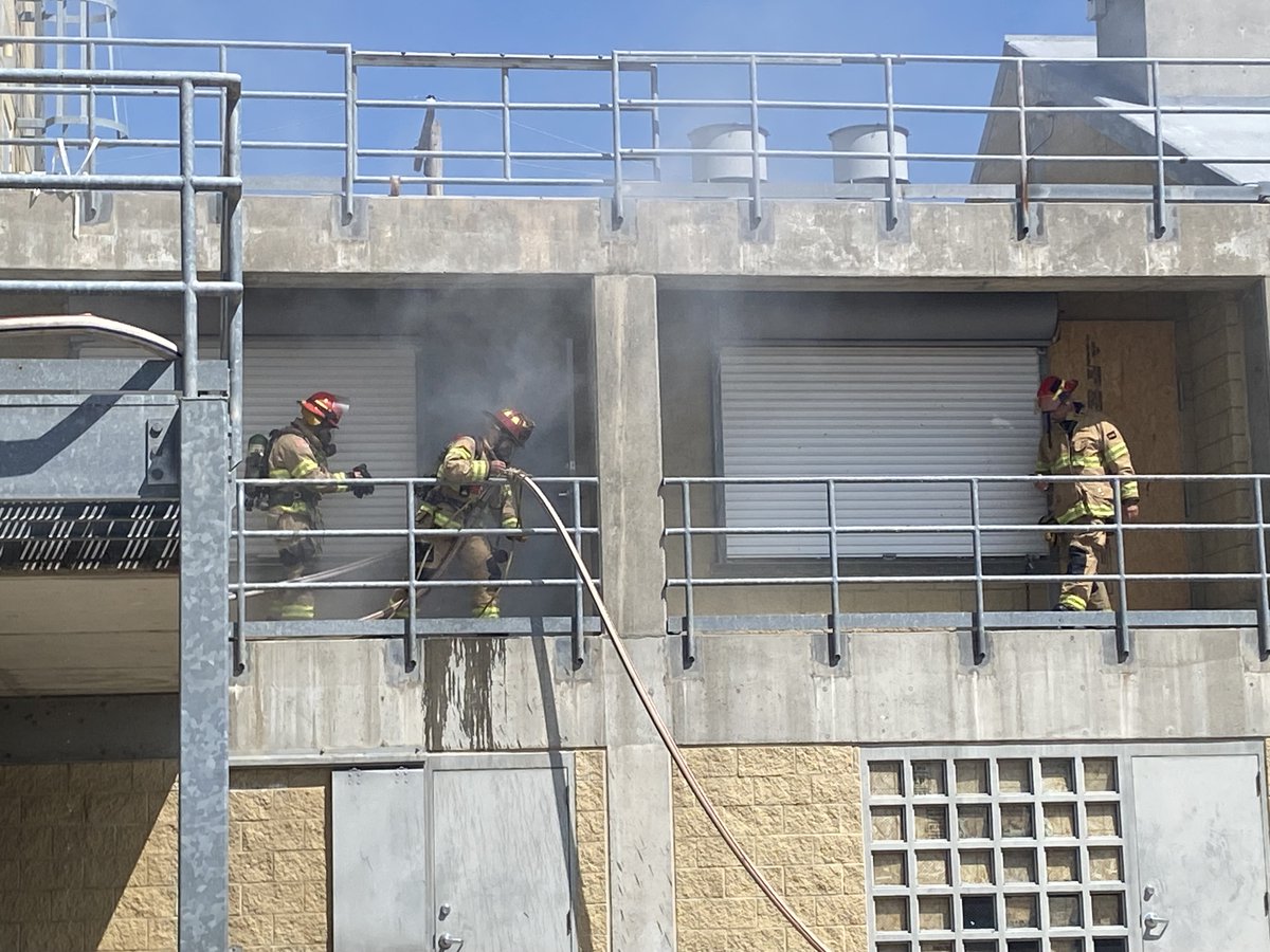 OmahaFireDept's tweet photo. Our 2023 Continuous Professional Training (CPT) program kicked off this week at the Omaha Public Safety Training Center! Our crews reviewed Fireground Operations, Accountability, Search & Rescue, MAYDAY, and 'Save Your Own' procedures.
#OFDTraining #JoinOFD #AlwaysPrepared https://t.co/0QnKoI7FqK