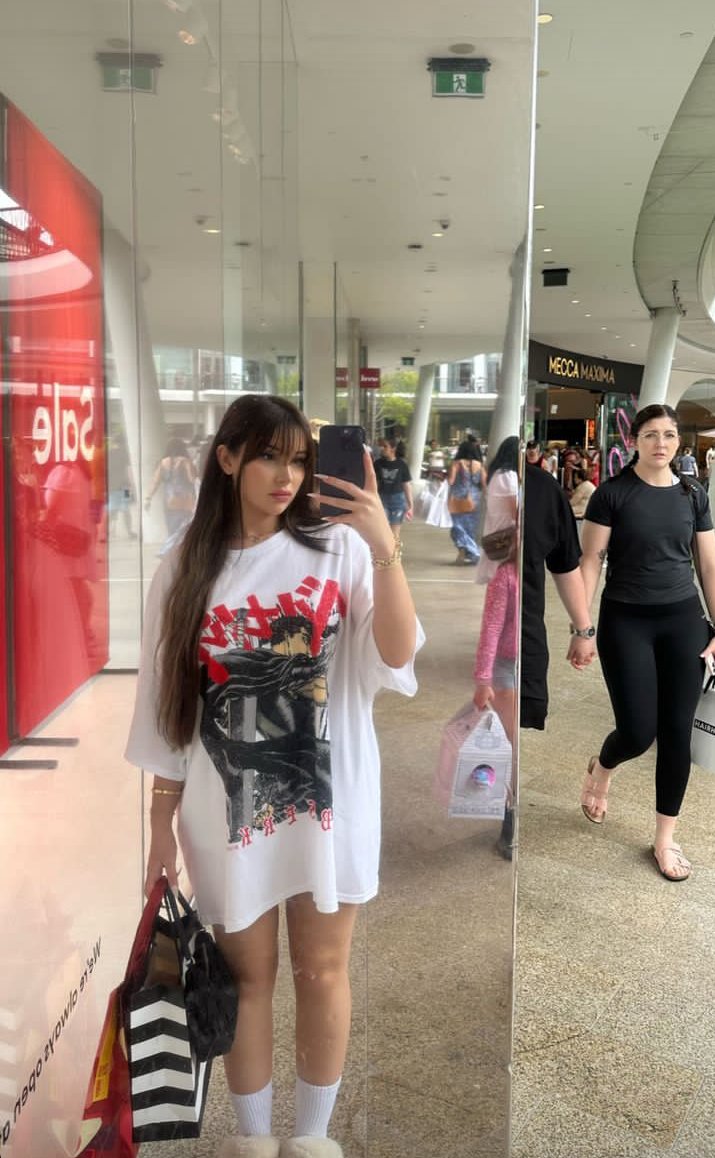 Clar61675Clara's tweet photo. Do I look pretty!🥰 https://t.co/jzwMdeMcnW