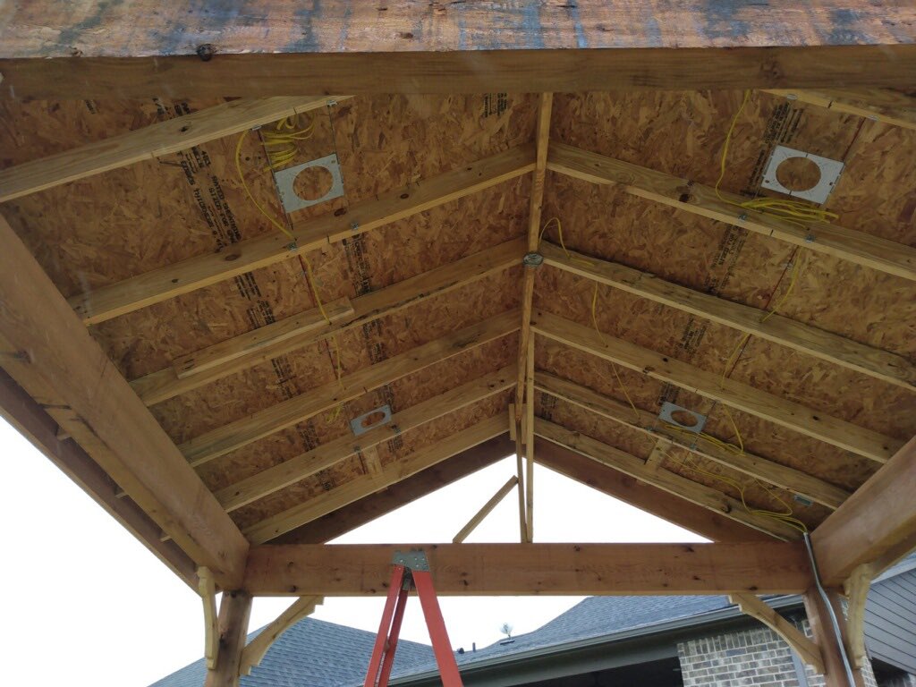 ChrisGottiCC's tweet photo. Time to add some electrical work to this beauty 💪🏻⚡️🔌 https://t.co/5NHN1PsWTA