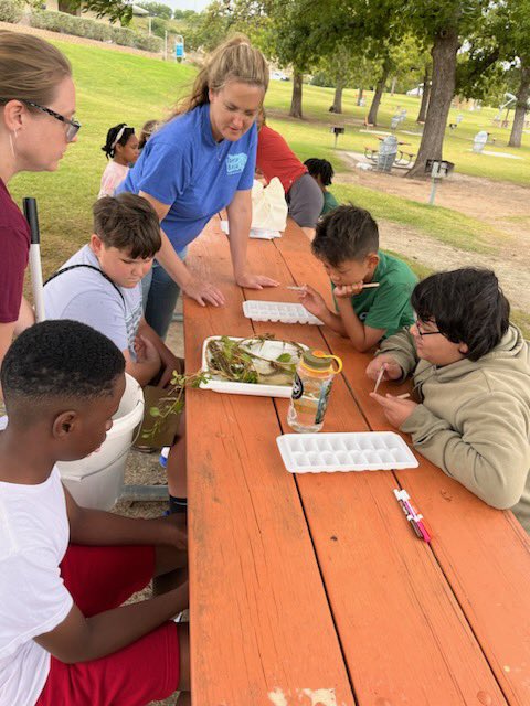 🌧️ Rain or ☀️ shine, <a href="/TRWD_News/">TRWD</a> is ready to help <a href="/FortWorthISD/">Fort Worth Independent School District</a> Summer Vital Link students learn and explore careers in conservation and environmental impact! 😎
Thanks to program coordinators for hosting our students this week and last.
#partnershipsmatter 
#careerteched
#FWISD