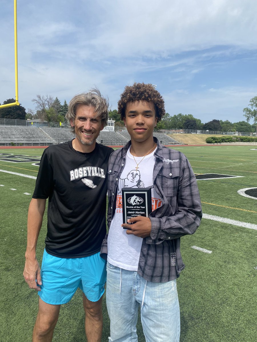 Roseville Boys T&F tweet media