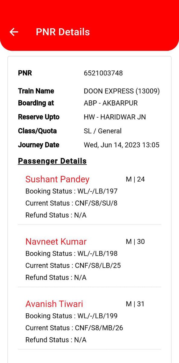 TheSusantPandey's tweet photo. @RailMinIndia 
स्लीपर और चालू में कुछ तो फर्क दिखाइए यात्री को सीट पर कब्जा करके लोग पूरी व्यवस्था ध्वस्त कर दिए है , कोई जीआरपी का जवान नही कोई TC नहीं लोग गेट पर लटक कर जा रहे है ! 

किसी अनहोनी से पहले संज्ञान लीजिए 🙏

ट्रेन नंबर - 13009
बोगी - S8
PNR - 6521003748 https://t.co/Q0zWbvyHU5