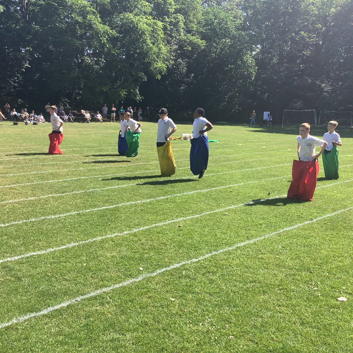 TyntesfieldPB's tweet photo. Sack race in action! https://t.co/miGUjSRHTw