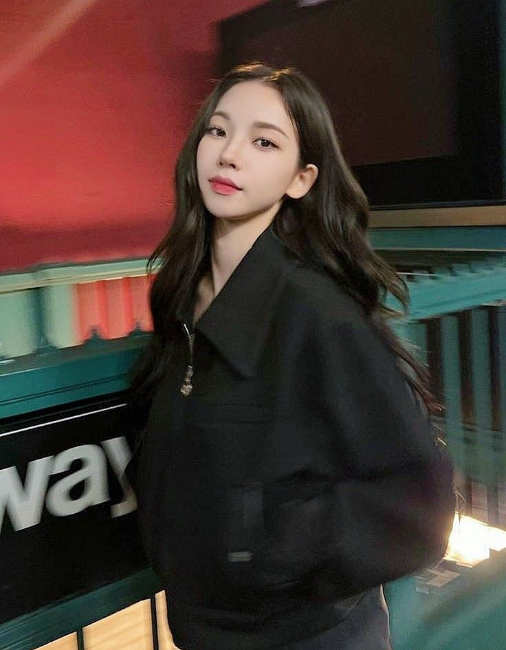 ⠀

⠀⠀ {♡} Marceline Send a Message!
  ⠀⠀⠀        140623 »« 2045

              Miłego wieczorku! Jak spędzacie ten czas? Mam nadzieję, że dobrze. Ja postanowiłam wybrać się na dobre jedzonko. Nie wiem jeszcze jaką kuchnie wybiorę. Co polecacie?