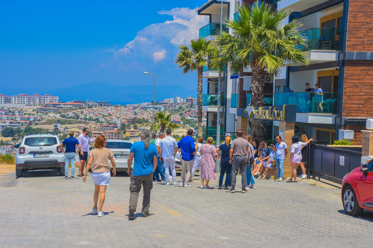 ridvanokur48's tweet photo. Karavan Turu

Rıdvan OKUR
0 533 363 9216

Armada Gayrimenkul Danışmanlık
Süleyman Demirel Blv. Flora Outlet B Blok No:6 Kuşadası / Aydın

#armadagayrimenkuldanışmanlık #gayrimenkul #emlak #realestate #realtor #satılık #kiralık #forsale #aydın #kuşadasımarina #marina #seturmarina https://t.co/r2DakJ6hdR