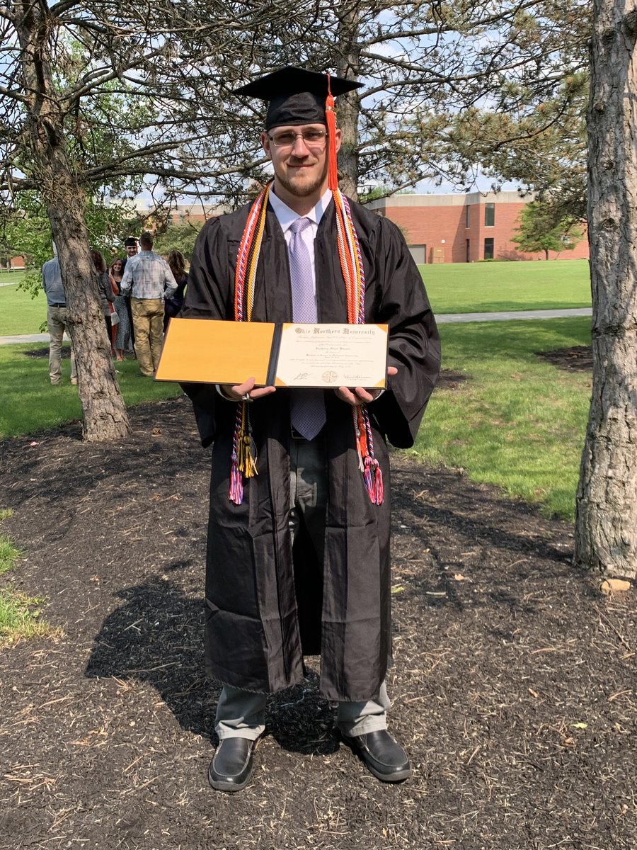 Zach Binnix tweet media