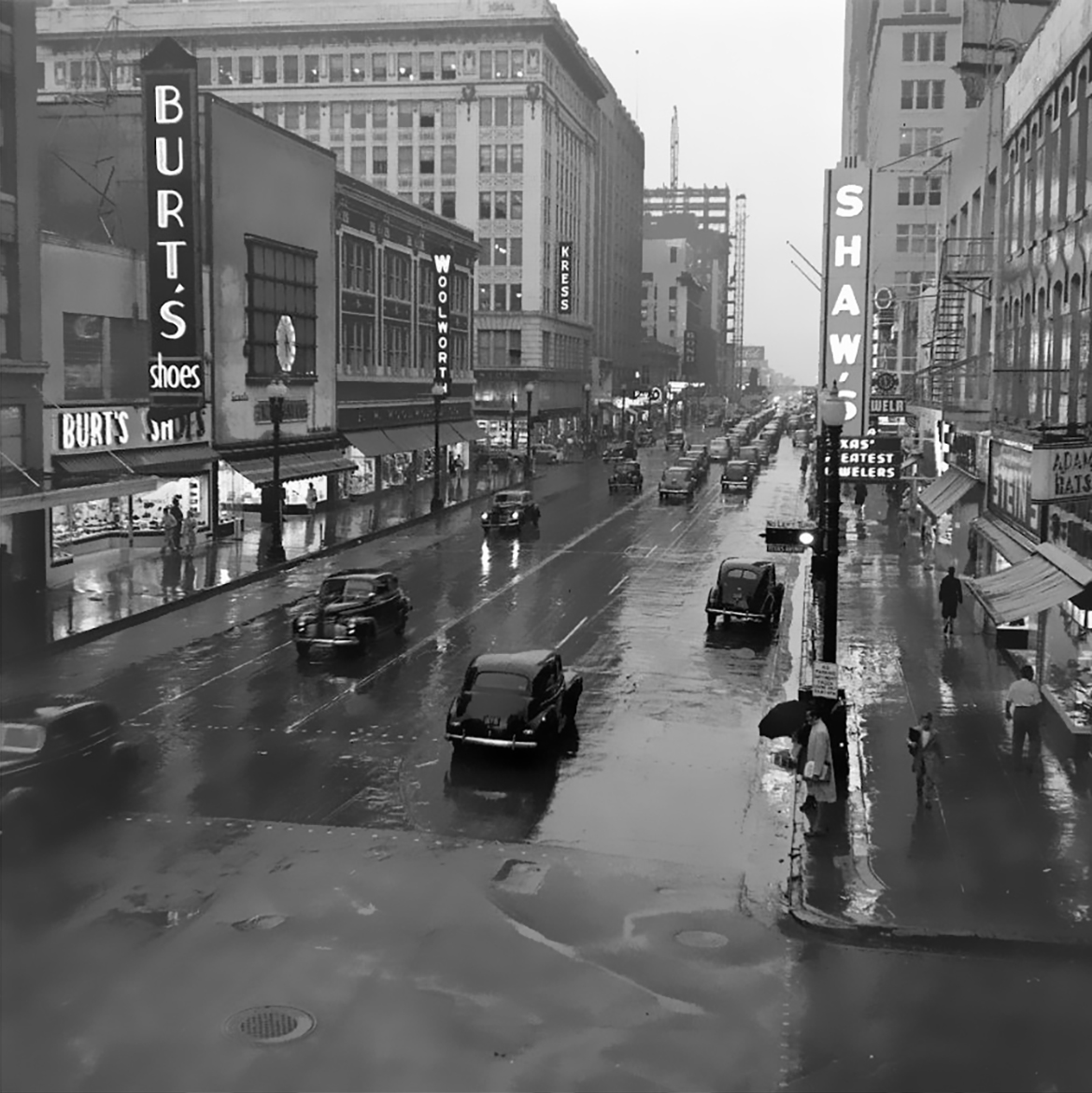 Traces Of Texas On Twitter A Soggy Scene In Downtown Houston 1946 traces-of-texas-on-twitter-a-soggy-scene-in-downtown-houston-1946